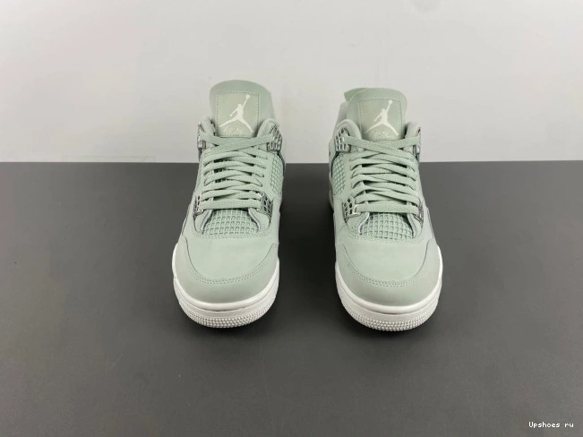 Seafoam  4  Jordan HV0823-003 Sail  Retro 0410